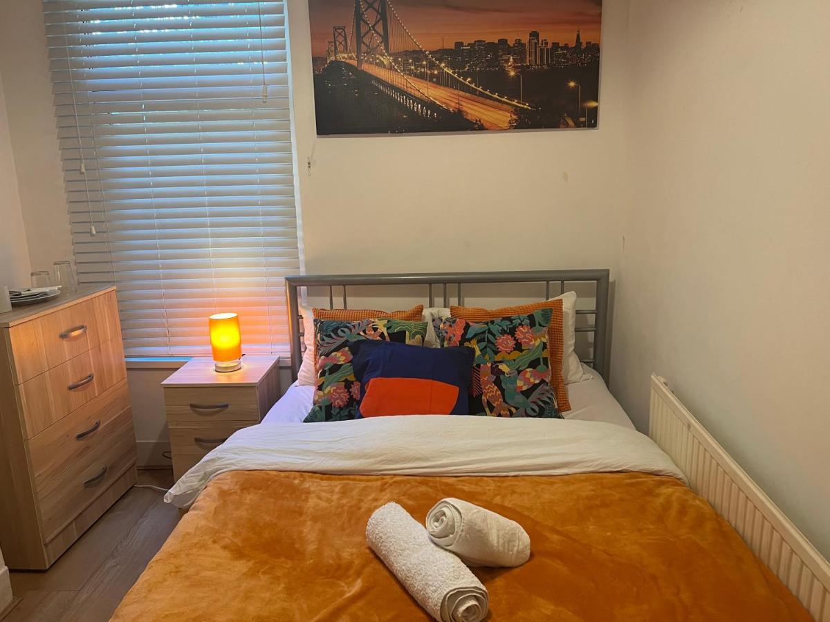 Central Stratford Cozy Double Room London Kültér fotó
